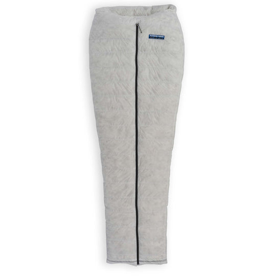 Fully zipped Feathered Friends Flicker UL Wide ultralight down quilt sleeping bag in Undyed Pertex Quantum Pro